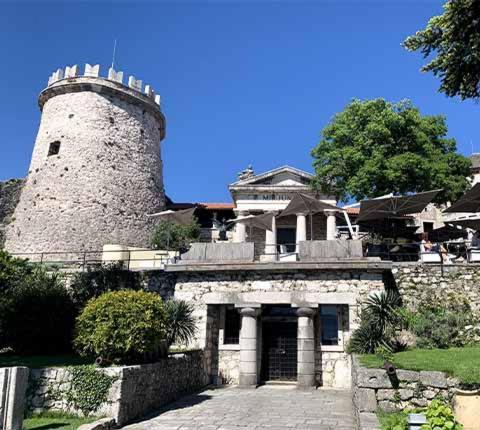 Central Vita Apartment Rijeka Ngoại thất bức ảnh